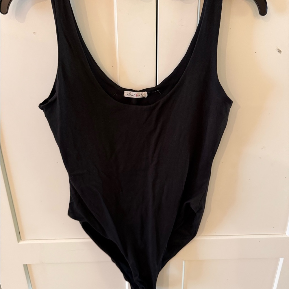 Heart Hips Classic Black Top